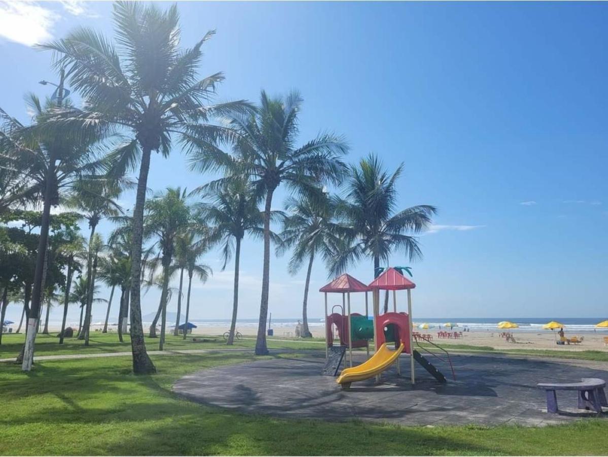 Pousada Recanto Dos Mares-Chales E Suites-Proximo Do Sesc Bertioga-Sp エクステリア 写真