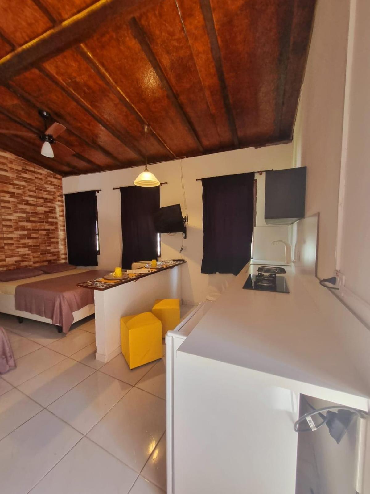 Pousada Recanto Dos Mares-Chales E Suites-Proximo Do Sesc Bertioga-Sp エクステリア 写真