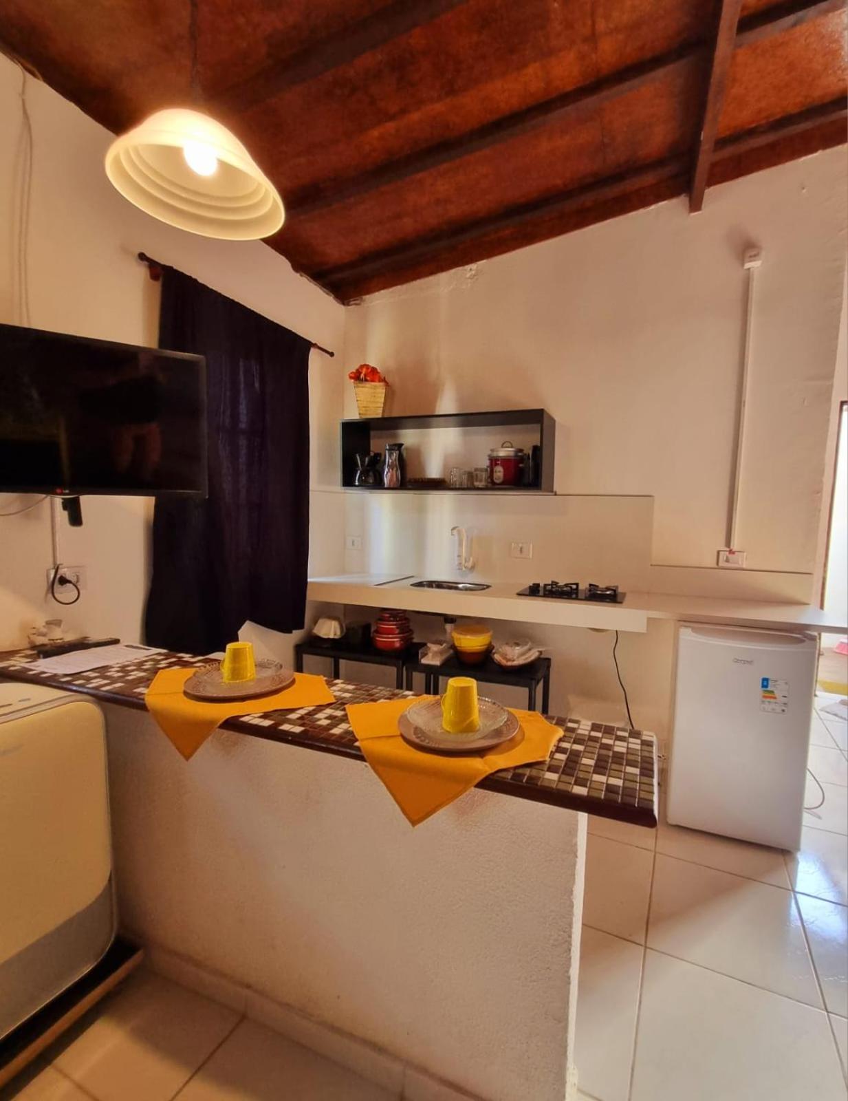 Pousada Recanto Dos Mares-Chales E Suites-Proximo Do Sesc Bertioga-Sp エクステリア 写真